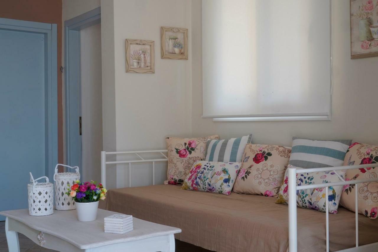 Secret Paradise Villas Loutra Elevtheron 外观 照片