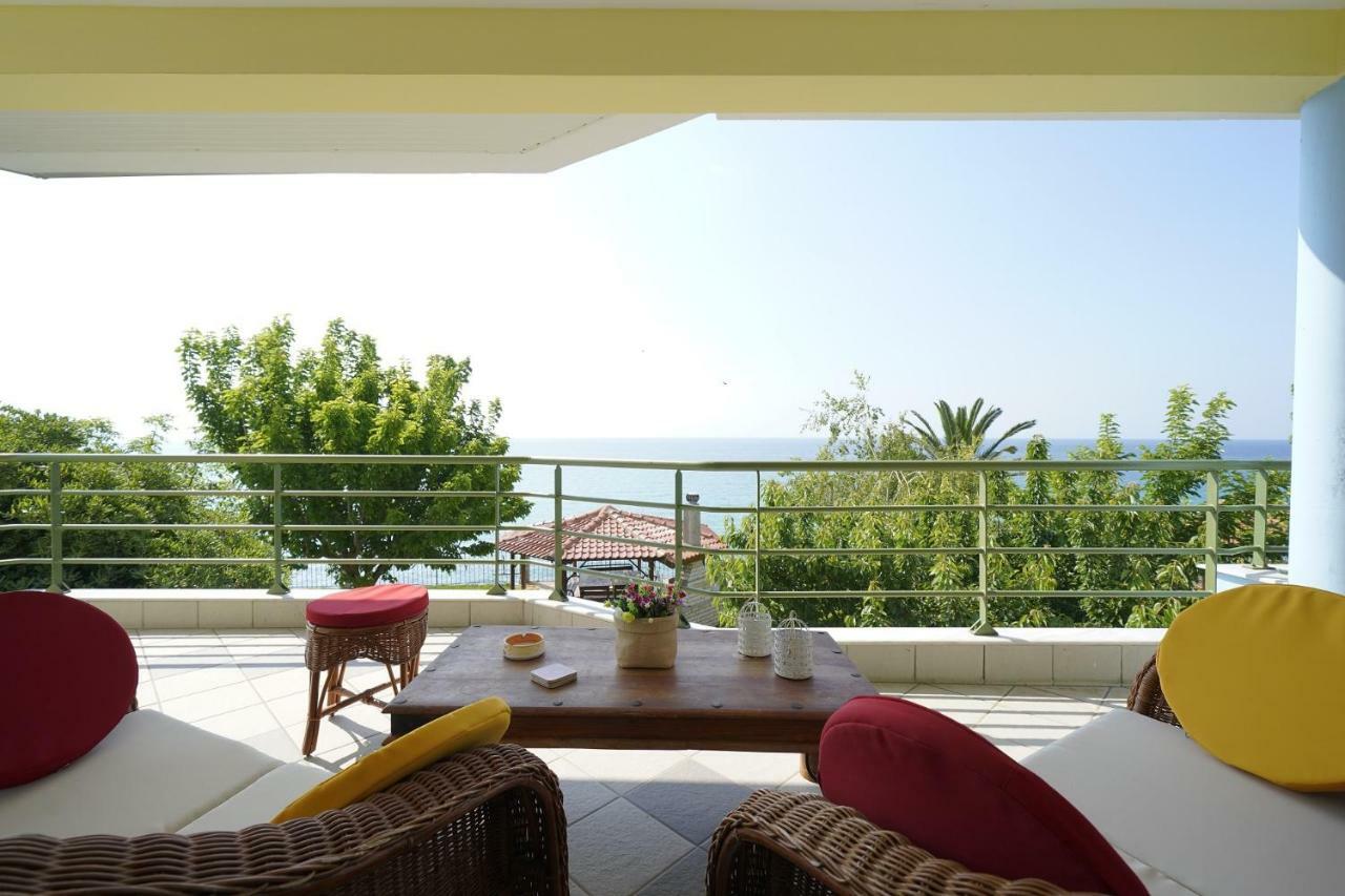 Secret Paradise Villas Loutra Elevtheron 外观 照片